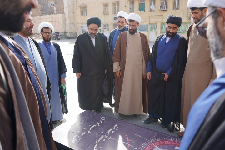 زیارت حرم حضرت علی بن مهزیار اهوازی توسط فراگیران دوره تخصصی احکام شرعی کشور