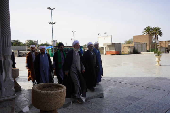 زیارت حرم حضرت علی بن مهزیار اهوازی توسط فراگیران دوره تخصصی احکام شرعی کشور