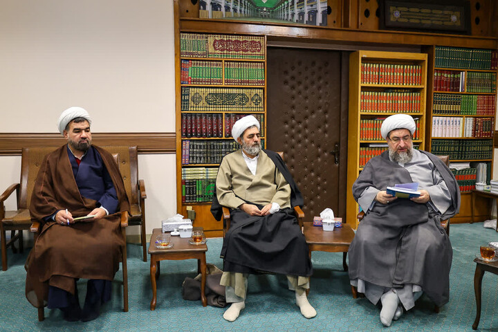 تصاویر | جلسه شورای عالی مدیریت حوزه علمیه آذربایجان شرقی