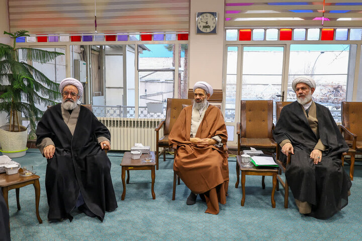 تصاویر | جلسه شورای عالی مدیریت حوزه علمیه آذربایجان شرقی