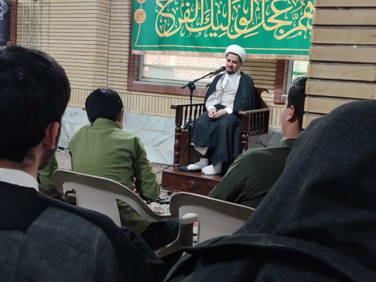 منطق شیعه، معرفت ولایی و نقش بصیرت در دفاع از حق، از ارکان ماندگاری مکتب اهل‌بیت(ع) است