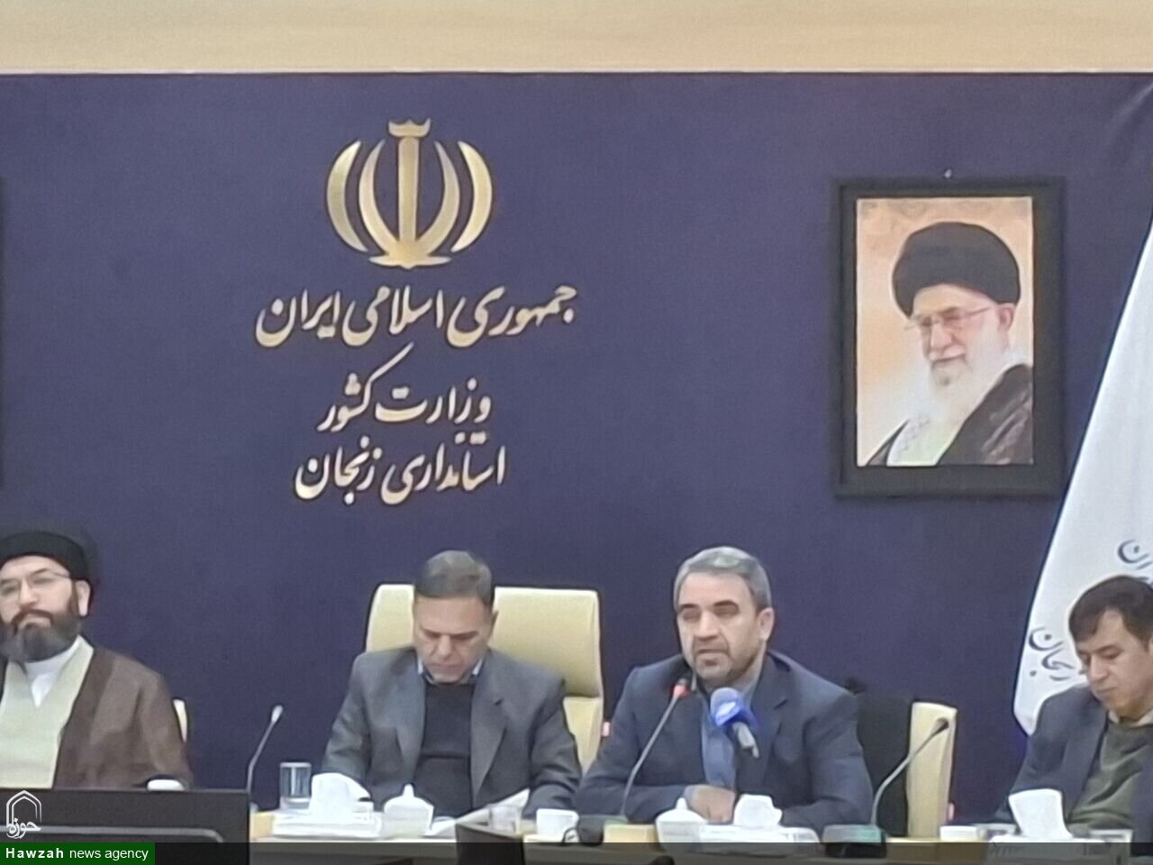 بصیرت‌افزایی و دشمن‌شناسی باید در کلاس درس شکل بگیرد