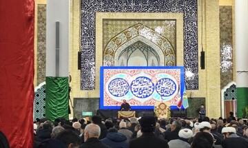 صهیونیسم با فرقه‌سازی، گروه‌های باطل را به جان مذهب راستین می‌اندازد