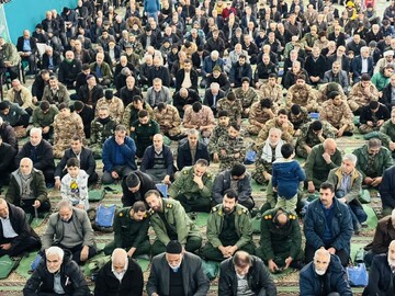 تصاویر/اقامه نماز عبادی سیاسی جمعه در ساوه