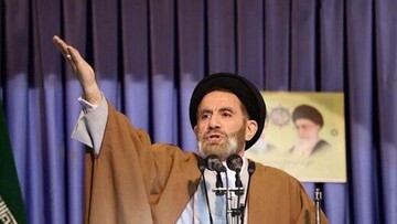 ملت ایران سر خم‌نکردن در مقابل دشمنان را از مکتب عاشورا آموخته‌ است