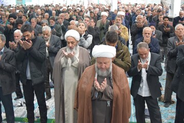 تصاویر/ نماز عبادی سیاسی جمعه آران وبیدگل