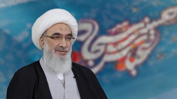 کلیپ | نگاهی به عظمت امام حسین(ع) در کلام پیامبر(ص)