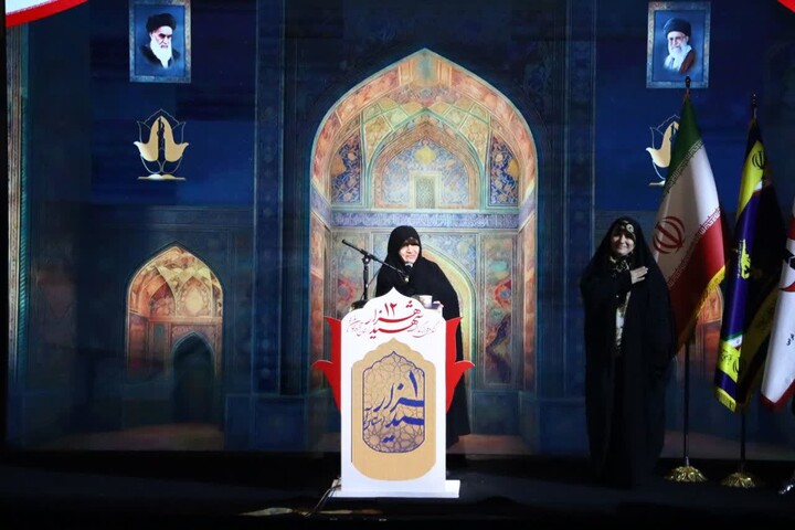 تصاویر/ اجلاسیه بانوان شهیده در ارومیه