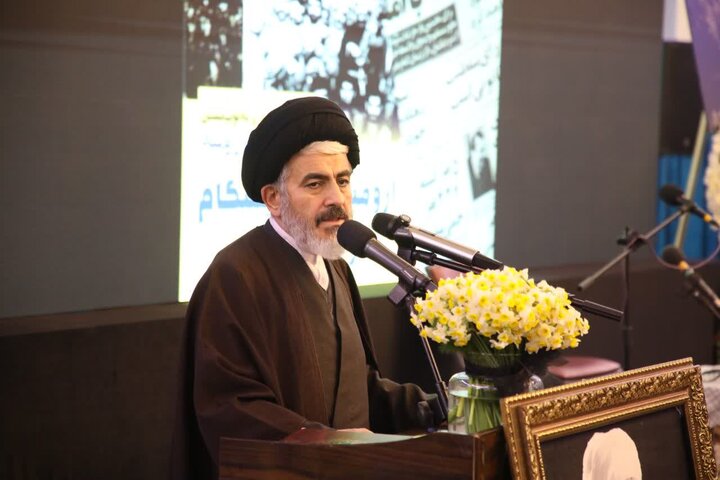 تصاویر/ آیین گرامیداشت حماسه 2 بهمن 1357 در ارومیه