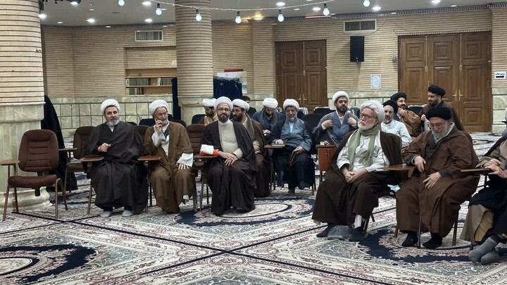 تصاویر / سفر نماینده ولی فقیه در استان آذربایجان شرقی به شهر قم