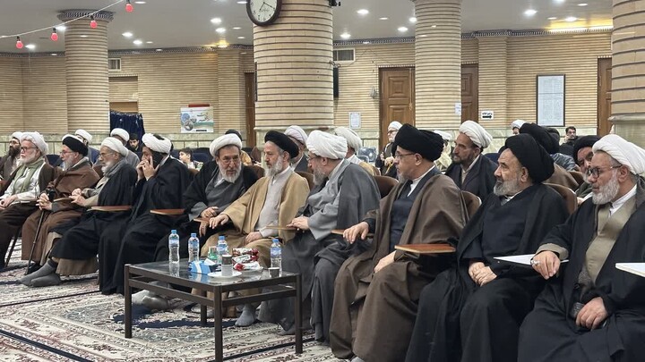 تصاویر / سفر نماینده ولی فقیه در استان آذربایجان شرقی به شهر قم