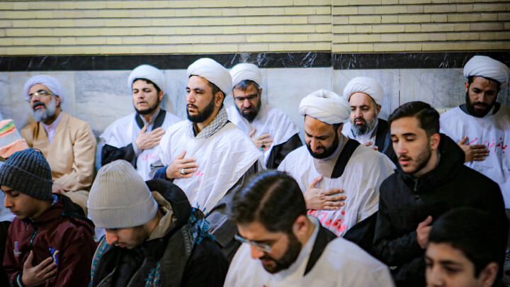 تصاویر/راهپیمایی طلاب و روحانیون همدان در دفاع از قرآن و ولایت