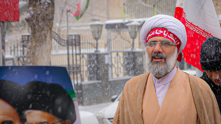 تصاویر/راهپیمایی طلاب و روحانیون همدان در دفاع از قرآن و ولایت