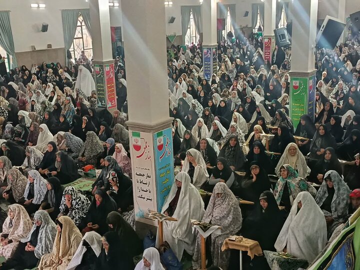 تصاویر/اقامه نماز عبادی سیاسی جمعه در ساوه