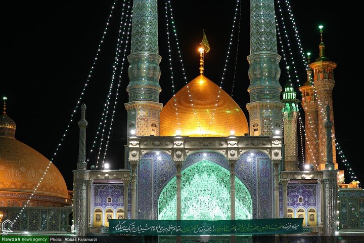 Une grande célébration a été organisée pour marquer l'anniversaire de l'Imam Hussein (AS), le troisième Imam des Chiites et un symbole de résistance et de sacrifice, au sanctuaire lumineux de Hazrat Fatima Masoumeh (SA) dans la ville sainte de Qom.