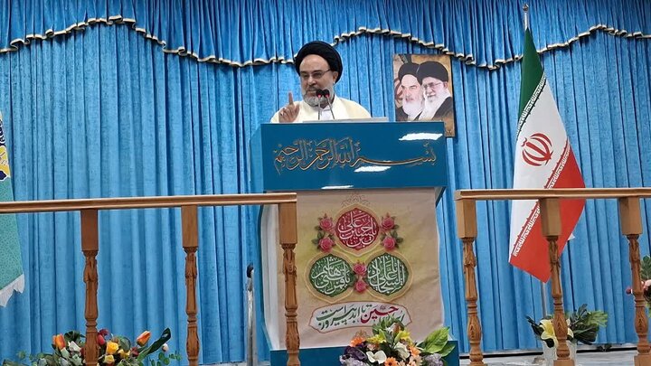 نمازجمعه شهر جم به روایت تصاویر