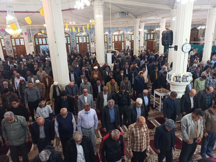 نماز جمعه برازجان به روایت تصویر