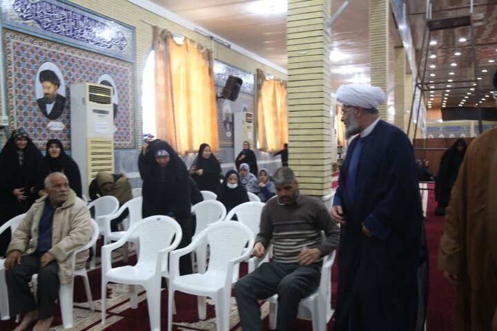 تصاویر/ برپایی میز خدمت و ایستگاه بهداشت در نمازجمعه خورموج