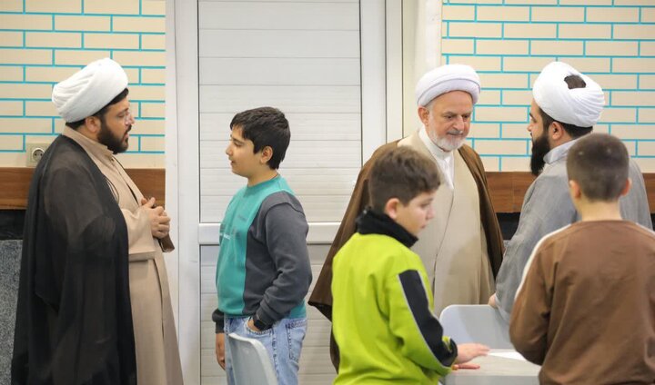 تصاویر/ نماز جمعه ساوجبلاغ