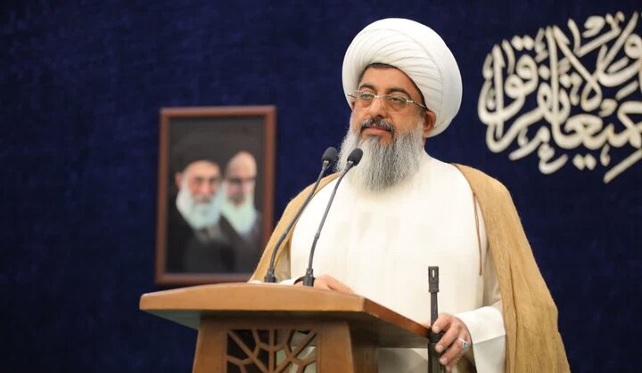 تصاویر/ نماز جمعه ساوجبلاغ