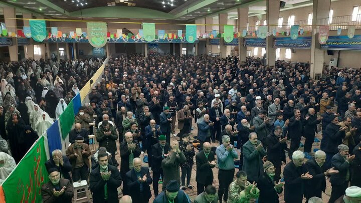 تصاویر/اقامه نماز عبادی سیاسی جمعه در خمین