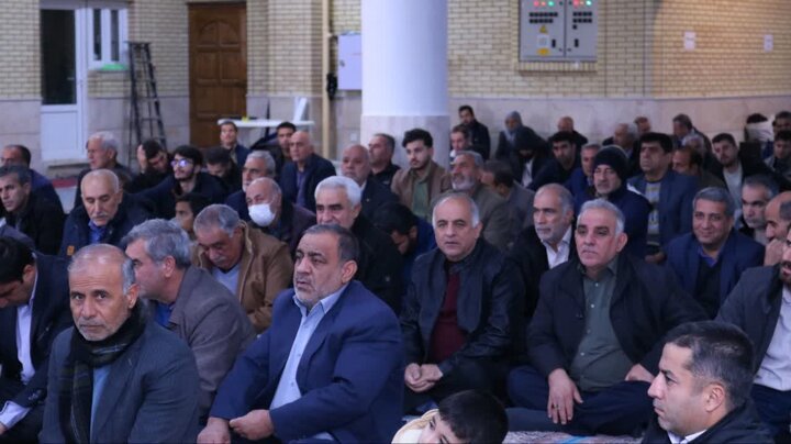 اقامه نماز جمعه در شهرستان ایوان