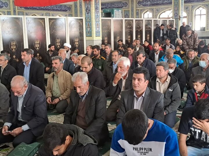 تصاویر/ اقامه نمازجمعه شهر بافت