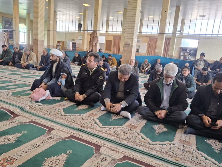 تصاویر/ اقامه نمازجمعه شهر بلورد