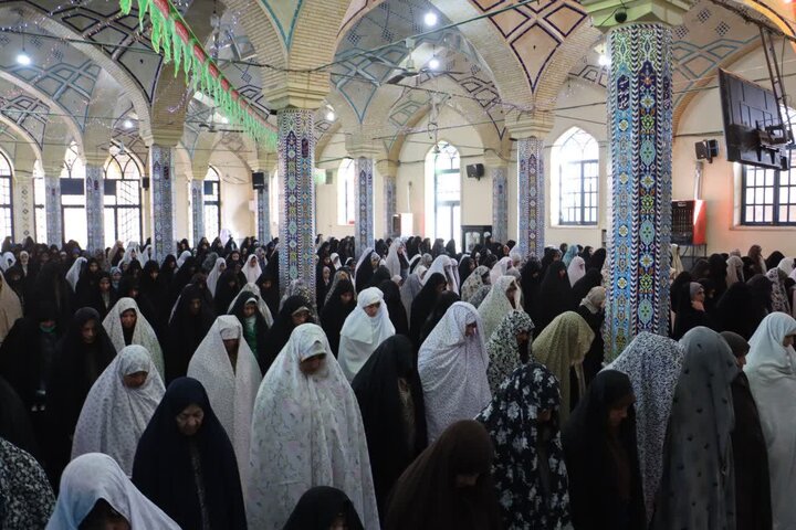 تصاویر/ اقامه نمازجمعه شهر ماهان