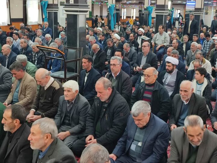 تصاویر/ آیین عبادی سیاسی نماز جمعه چهاربرج