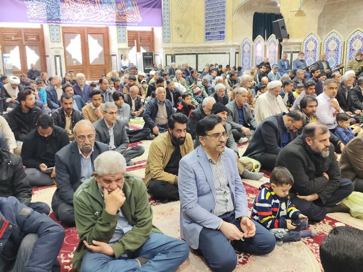 تصاویر/ اقامه نمازجمعه شهر بم