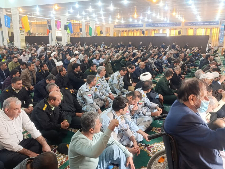 نماز جمعه بوشهر به روایت تصویر