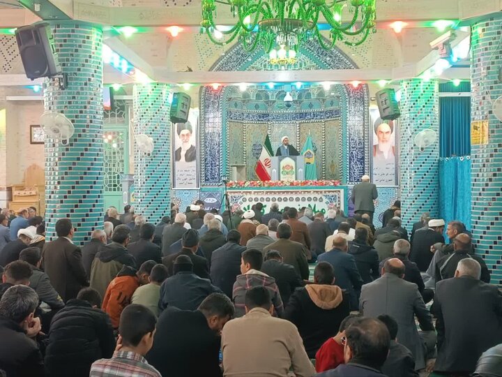 تصاویر/ اقامه نمازجمعه شهر انار