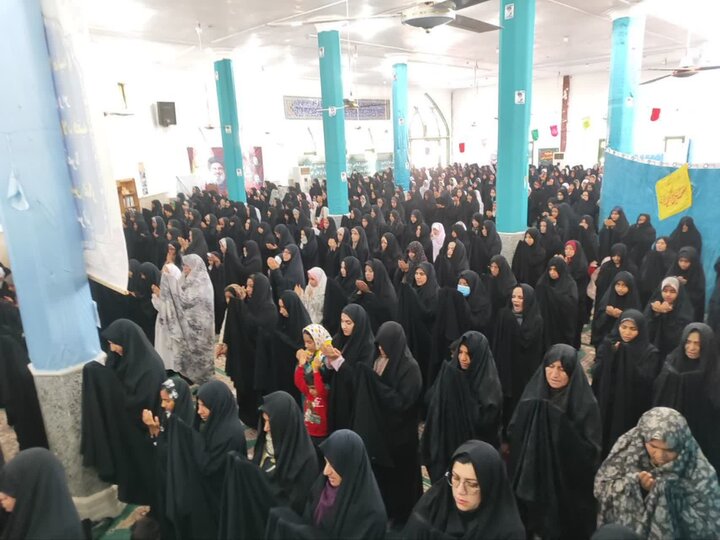 تصاویر/ اقامه نمازجمعه شهر ریگان