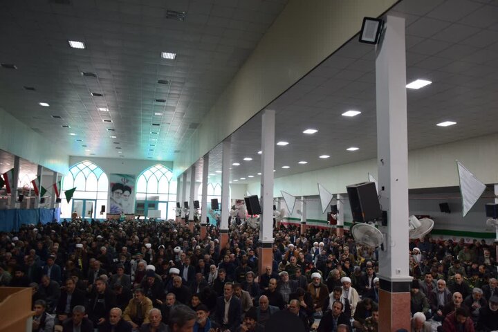 تصاویر/ نماز عبادی سیاسی جمعه آران وبیدگل