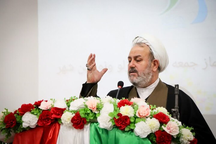 تصاویر/ آیین عبادی سیاسی نماز جمعه نوشین شهر