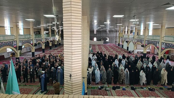 تصاویر/ اقامه نمازجمعه شهر پاریز