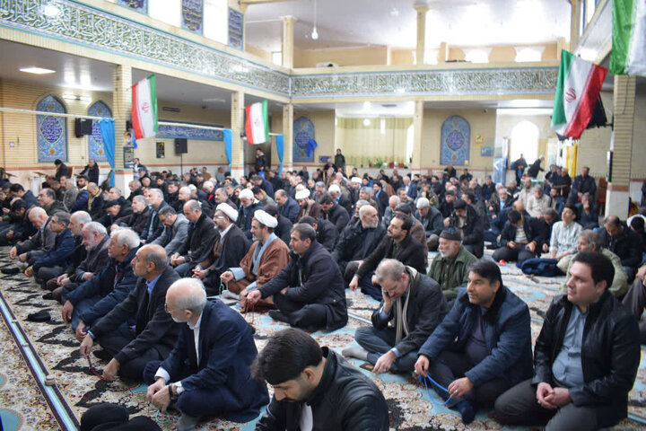 تصاویر/ اقامه نماز جمعه شهرستان بیجار