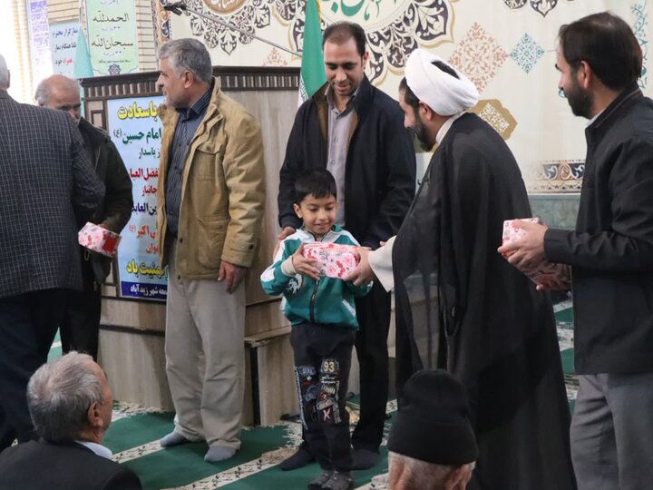 تصاویر/ اقامه نمازجمعه شهر زیدآباد