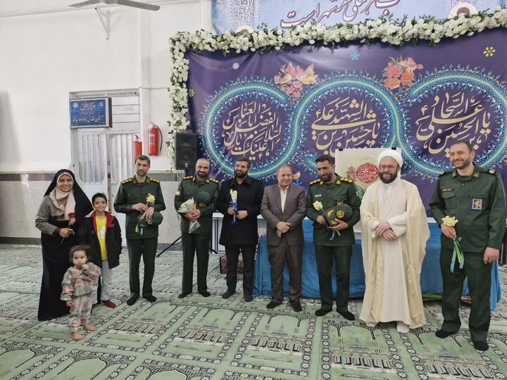 تصاویر/ اقامه نمازجمعه شهر بردسیر