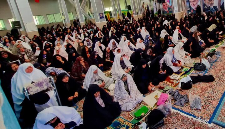 تصاویر/ اقامه نمازجمعه شهر رابر