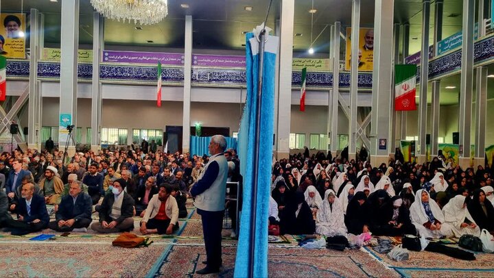 تصاویر/ اقامه نمازجمعه شهر رابر