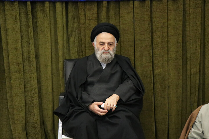 تصاویر / مراسم جشن میلاد امام حسین علیه السلام در بیت آیت الله العظمی نوری همدانی