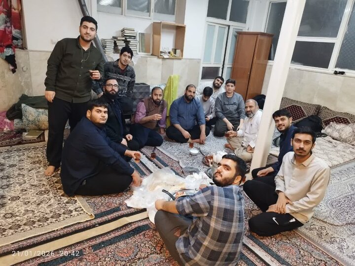 تصاویر/ اردوی علمی زیارتی مدرسه علمیه امام صادق علیه السلام اندیمشک