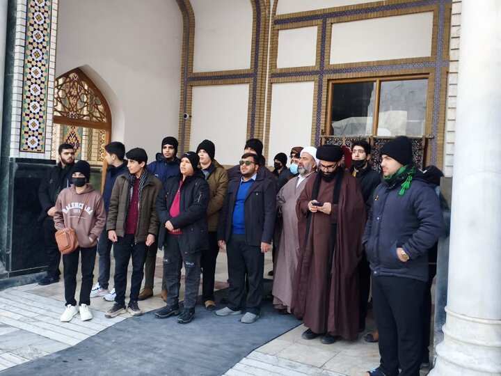 تصاویر/ اردوی علمی زیارتی مدرسه علمیه امام صادق علیه السلام اندیمشک