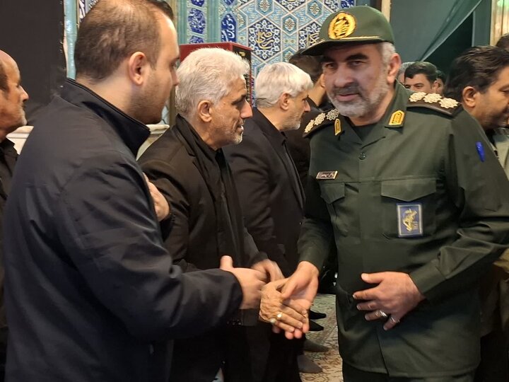 تصاویر/ مراسم ختم مادر شهید اکبر پایدار درآران وبیدگل