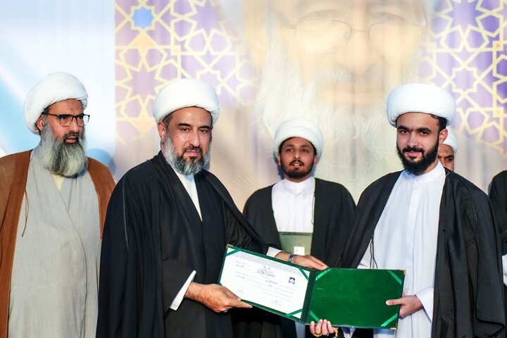 طلاب علم میں سبقت اور دورِ حاضر کے تقاضوں کے مطابق کام کریں، علامہ شیخ انور علی نجفی