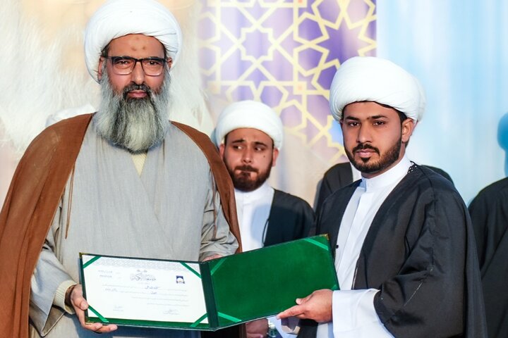 طلاب علم میں سبقت اور دورِ حاضر کے تقاضوں کے مطابق کام کریں، علامہ شیخ انور علی نجفی