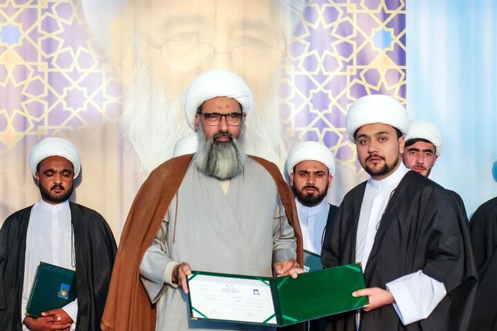 طلاب علم میں سبقت اور دورِ حاضر کے تقاضوں کے مطابق کام کریں، علامہ شیخ انور علی نجفی