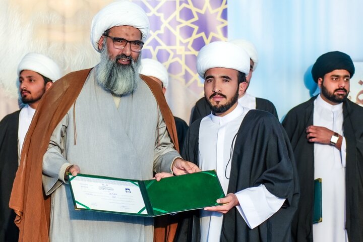 طلاب علم میں سبقت اور دورِ حاضر کے تقاضوں کے مطابق کام کریں، علامہ شیخ انور علی نجفی